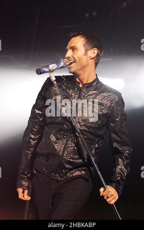 Marti Pellow und Wet Wet Wet treten auf der Bühne der Wembley Arena in London auf. Stockfoto