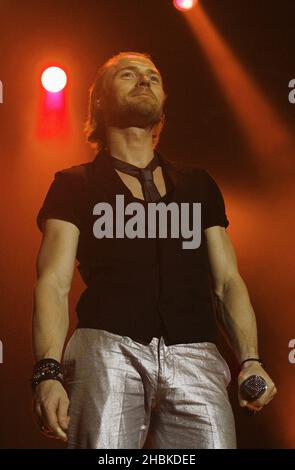 Ronan Keating von Boyzone tritt in der 02 Arena, London, auf. Stockfoto