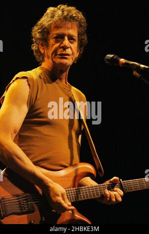 Lou Reed bei einem Konzert in der Royal Albert Hall in London. Stockfoto