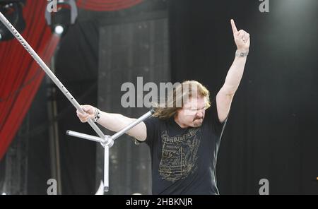 James LaBrie vom Dream Theater tritt während des Download Festivals 2009 im Donnington Park in Derby auf der Hauptbühne auf. Stockfoto