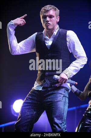 Nick Carter von den Backstreet Boys tritt in der 02 Arena in London auf. Stockfoto