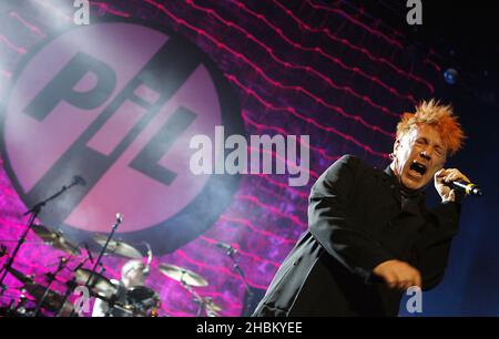 John Lydon von Public Image Limited tritt mit Pil an der 02 Academy in Brixton, London, auf Stockfoto