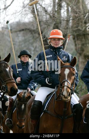 Jodie Kidd stellt die neuesten Entwicklungen der neuen World Polo Series ÒPolo parkÓ im Twenty20 im Hurlingham Club, Putney Bridge, London, vor. Stockfoto