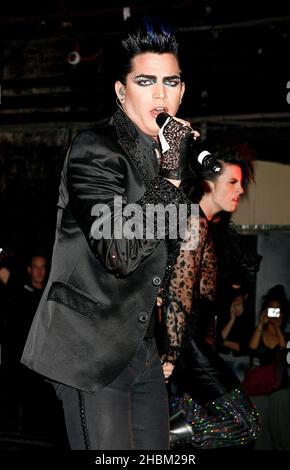 Der zweite US-Amerikaner Adam Lambert tritt live im G-A-Y Heaven in London auf. Stockfoto
