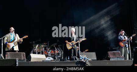 Stephen Stills, Graham Nash, David Crosby von Crosby, Stills und Nash treten auf der Bühne des Hard Rock Calling, Hyde Park, London, auf Stockfoto