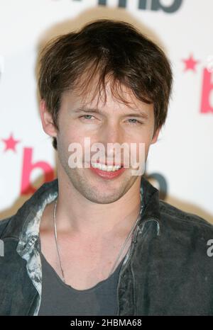 James Blunt posiert backstage auf der BRMB Show in Birmingham im LG NEC in Birmingham Stockfoto