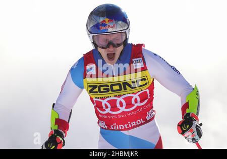 Alta Badia, Italien. 20th Dez 2021. Gran Risa, Alta Badia, Italien, 20. Dezember 2021, ODERMATT Marco (SUI) erster Platz während des FIS Ski World Cup 2021 - Riesenslalom der Männer - alpines Skirennen Credit: Live Media Publishing Group/Alamy Live News Stockfoto