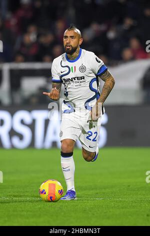 SALERNO, ITALIEN - 17. DEZEMBER: Arturo Vidal vom FC Internazionale während der Serie Ein Spiel zwischen US Salernitana und FC Internazionale im Stadio Arechi Stockfoto