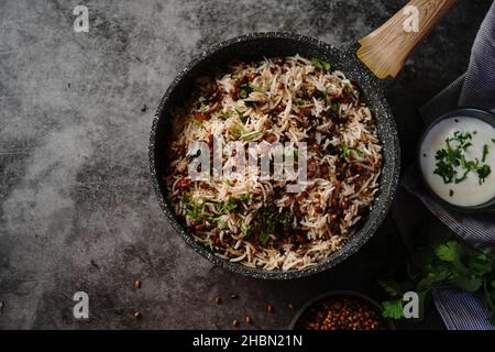 Ulavacharu Biryani / Horse gram or muthira pulav - nahrhaftes vegetarisches Gericht aus dem südindischen Bundesstaat Andra pradesh, selektiver Fokus Stockfoto