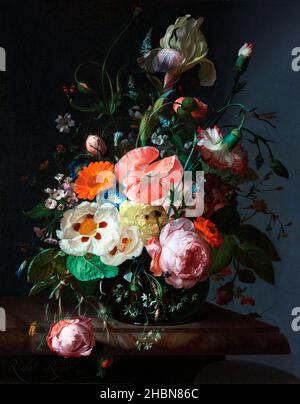 Stillleben mit Blumen auf einer Marmorkrone von Rachel Ruysch (1664-1750), Öl auf Leinwand, 1716 Stockfoto