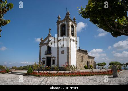 Santuário de Nossa Senhora da Franqueira am Camino Portuguese in Pereira, Portugal. Diese Route des Jakobswegs verläuft nach Norden Stockfoto