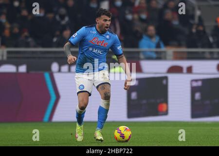 Mailand, Italien. 19th Dez 2021. Andrea Petagna von SSC Napoli während der Serie A Spiel bei Giuseppe Meazza, Mailand. Bildnachweis sollte lauten: Jonathan Moscrop/Sportimage Kredit: Sportimage/Alamy Live News Stockfoto