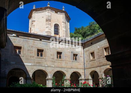 Kloster Santo Toribio de Liebana. Region Liébana, Picos de Europa, Kantabrien Spanien, Europa Stockfoto