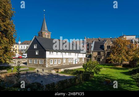 Deutschland, Velbert, Velbert-Mitte, Bergisches Land, Niederbergisches Land, Niederberg, Rheinland, Nordrhein-Westfalen, NRW, Altstadtansicht, Vorn di Stockfoto