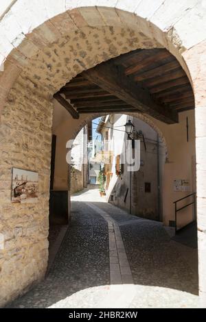 Verkürzung, Dorf Sant'Anatolia di Narco, Umbrien, Italien, Europa Stockfoto