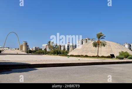 Teil der internationalen Messe Rachid Karami des renommierten brasilianischen Architekten Oscar Niemeyer (1907-2012), Tripolis (Tralous), Nordlibanon. Stockfoto