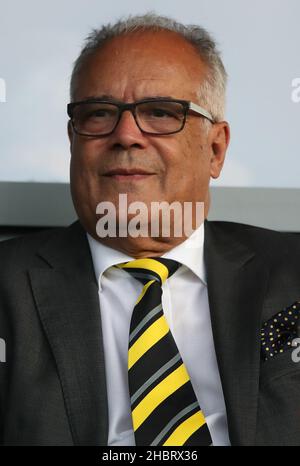 Datei-Foto vom 16-07-2019 von Burton Albion Chairman Ben Robinson, der die Entscheidung der EFL begrüßt hat, ihr Spielprogramm wie geplant fortzusetzen, und bestand darauf, dass eine Pause trotz steigender Covid-19-Fälle im Sport nicht die Lösung sei. Ausgabedatum: Dienstag, 21. Dezember 2021. Stockfoto