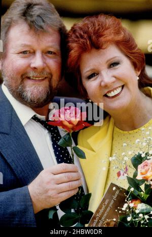 Cilla Black und ihr Mann Bobby Willis 1989 Stockfoto