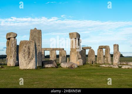 Stonehenge Antikes Denkmal an einem sonnigen Tag 2021 Stockfoto
