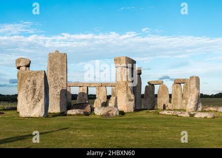 Stonehenge Antikes Denkmal an einem sonnigen Tag 2021 Stockfoto