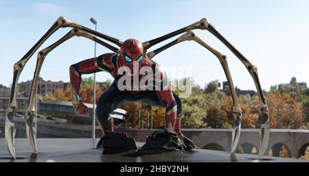 SPIDER-MAN: NO WAY HOME (2021) TOM HOLLAND JON WATTS (DIR) SONY BILDER VERÖFFENTLICHEN/MARVEL ENTERTAINMENT/MOVIESTORE KOLLEKTION Stockfoto