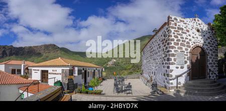 Restaurant und Ermita de la Immaculada Concepcion, Bergdorf Masca im Teno-Gebirge, Masca, Masca, Teneriffa, Spanien Stockfoto