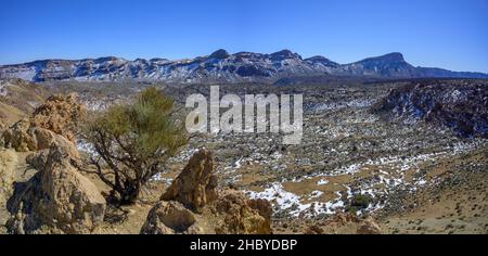 Landschaft in der Nähe von Minas de San Jose mit Neuschnee, Nationalpark Las Canadas del Teide, La Orotava, Teneriffa, Spanien Stockfoto