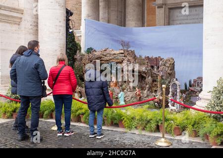 Rom, Italien. 22nd Dez 2021. Blick auf die Krippe auf der Piazza del Campidoglio in Rom (Bild: © Matteo Nardone/Pacific Press via ZUMA Press Wire) Stockfoto