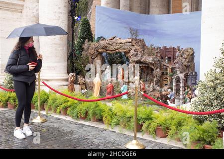 Rom, Italien. 22nd Dez 2021. Blick auf die Krippe auf der Piazza del Campidoglio in Rom (Bild: © Matteo Nardone/Pacific Press via ZUMA Press Wire) Stockfoto