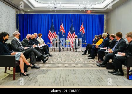 Washington, DC, USA. 21st September 2021. Präsident Joe Biden nimmt am Dienstag, den 21. September 2021, an einem bilateralen Treffen mit dem australischen Premierminister Scott Morrison im InterContinental New York Barclay in New York Teil. Credit: White House/ZUMA Press Wire Service/ZUMAPRESS.com/Alamy Live News Stockfoto