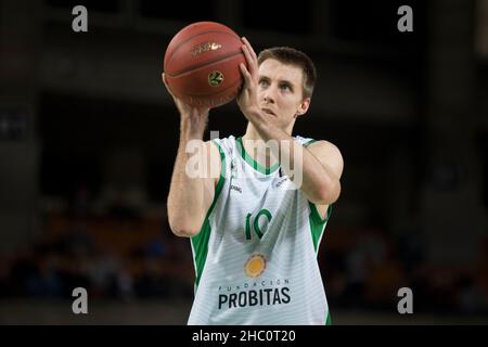 Breslau, Polen, 22nd. Dezember 2021. EUROCUP 7days: WKS Slask Wroclaw gegen Joventut Badalona in der Centennial Hall. Im Bild: Vladimir Brodziansky © Piotr Zajac/Alamy Live News Stockfoto