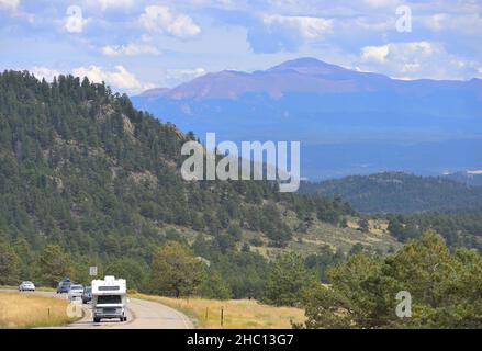 Panoramablick vom Wilkerson Pass auf den Pikes Peak Gipfel, Highway 24 CO Stockfoto