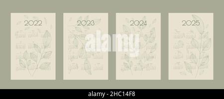 2022 2023 2024 2025 Kalender mit handgezeichneten Blättern und Zweigen, Planer-Organizer-Vorlage im grünen natürlichen Öko-Stil, vertikales Format. Stock Vektor
