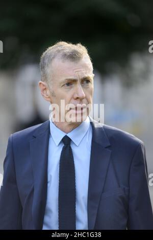 Adam Price MS - Mitglied der Welsh Assembly for Carmarthen East and Dinefwr und seit 2018 Vorsitzender von Plaid Cymru - in Westminster, Oktober 2021 Stockfoto