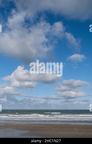 Frankreich, Bretagne, Plerin am 23/12/2020. Der Strand von Rosaires in Plerin. Foto von Martin Bertrand. Frankreich, Bretagne, Plerin le 23/12/2020. La Plage Stockfoto