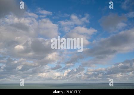 Frankreich, Bretagne, Plerin am 23/12/2020. Der Strand von Rosaires in Plerin. Foto von Martin Bertrand. Frankreich, Bretagne, Plerin le 23/12/2020. La Plage Stockfoto