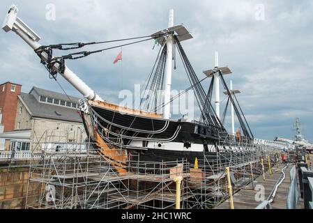 BOSTON, USA - 27. AUGUST 2019: Die ikonische USS Constitution im Hafen von Boston, USA Stockfoto