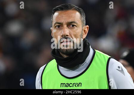 Rom, Latium. 22nd Dez 2021. Fabio Quagliarella von Sampdoria während des Serie A-Spiels zwischen AS Roma und Sampdoria im Olimpico-Stadion in Rom, Italien, 22nd. Dezember 2021. Fotografo01 Kredit: Unabhängige Fotoagentur/Alamy Live Nachrichten Stockfoto