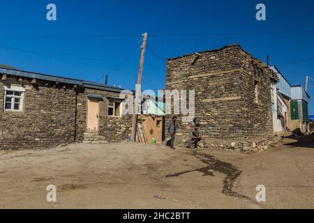 XINALIQ, ASERBAIDSCHAN - 14. JUNI 2018: Blick auf das Dorf Xinaliq Khinalug, Aserbaidschan Stockfoto