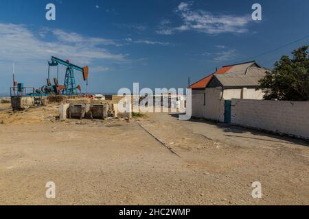 Ölpickel in den Vororten von Baku, Aserbaidschan Stockfoto