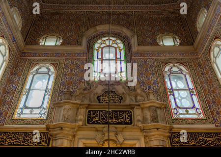 Innenansicht der Großen Selimiye Moschee, die sich im Stadtteil Uskudar in Istanbul, Türkei, in der Nähe der Selimiye Kaserne am 23. Dezember befindet Stockfoto