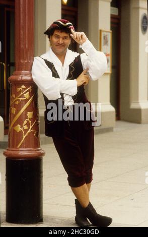 Der walisische Comedian Max Boyce tritt als Jack and the Beanstalk im Grand Theatre, Wolverhampton, auf Stockfoto