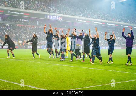 Brüssel, Belgien. 23rd Dez 2021. BRUSSEL, BELGIEN - 23. DEZEMBER: Spieler des RSC Anderlecht während des belgischen Croky Cup - Viertelfinalspiel zwischen RSC Anderlecht und KV Kortrijk am 23. Dezember 2021 im Lotto Park in Brussel, Belgien (Foto von Joris Verwijst/Orange Picics) Credit: Orange Pics BV/Alamy Live News Stockfoto