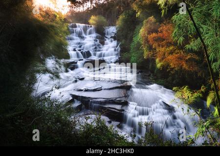 Langzeitaufnahme des Canela Wasserfalls Stockfoto