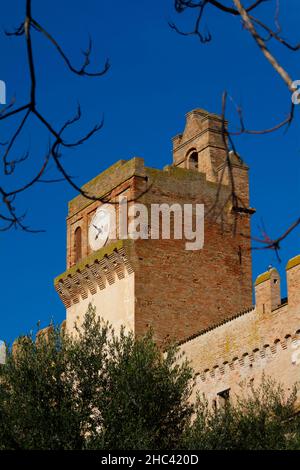 Landschaft die Burg Gradara, eine mittelalterliche Festung in der Stadt Gradara, Marken, in Italien Stockfoto