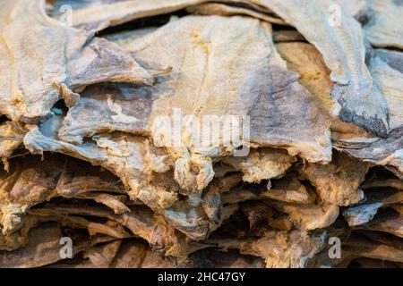 Traditioneller portugiesischer gesalzener getrockneter Kabeljaufisch Stockfoto