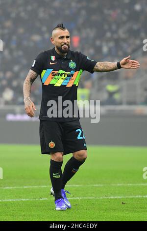 Mailand, Italien. 22nd, Dezember 2021. Arturo Vidal (22) von Inter gesehen während der Serie Ein Spiel zwischen Inter und Turin bei Giuseppe Meazza in Mailand. (Bildnachweis: Gonzales Photo - Tommaso Fimiano). Stockfoto