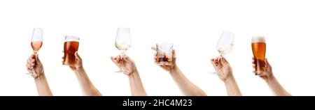 Collage aus männlichen Händen mit verschiedenen Alkoholgläsern isoliert auf weißem Hintergrund Stockfoto