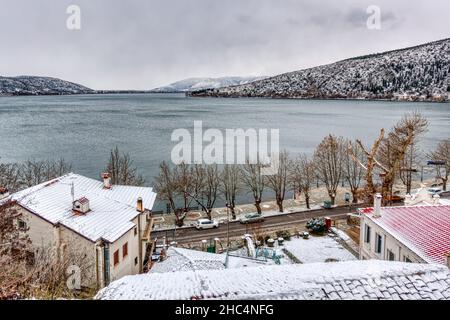 Kastoria im Winter, Griechenland Stockfoto