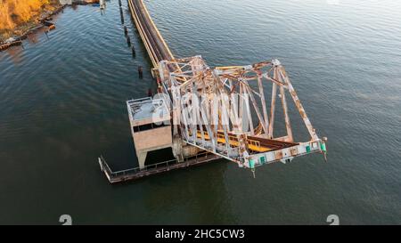 Luftaufnahme der Zugbrücke auf dem Wreck Lead Channel im Island Park, NY Stockfoto